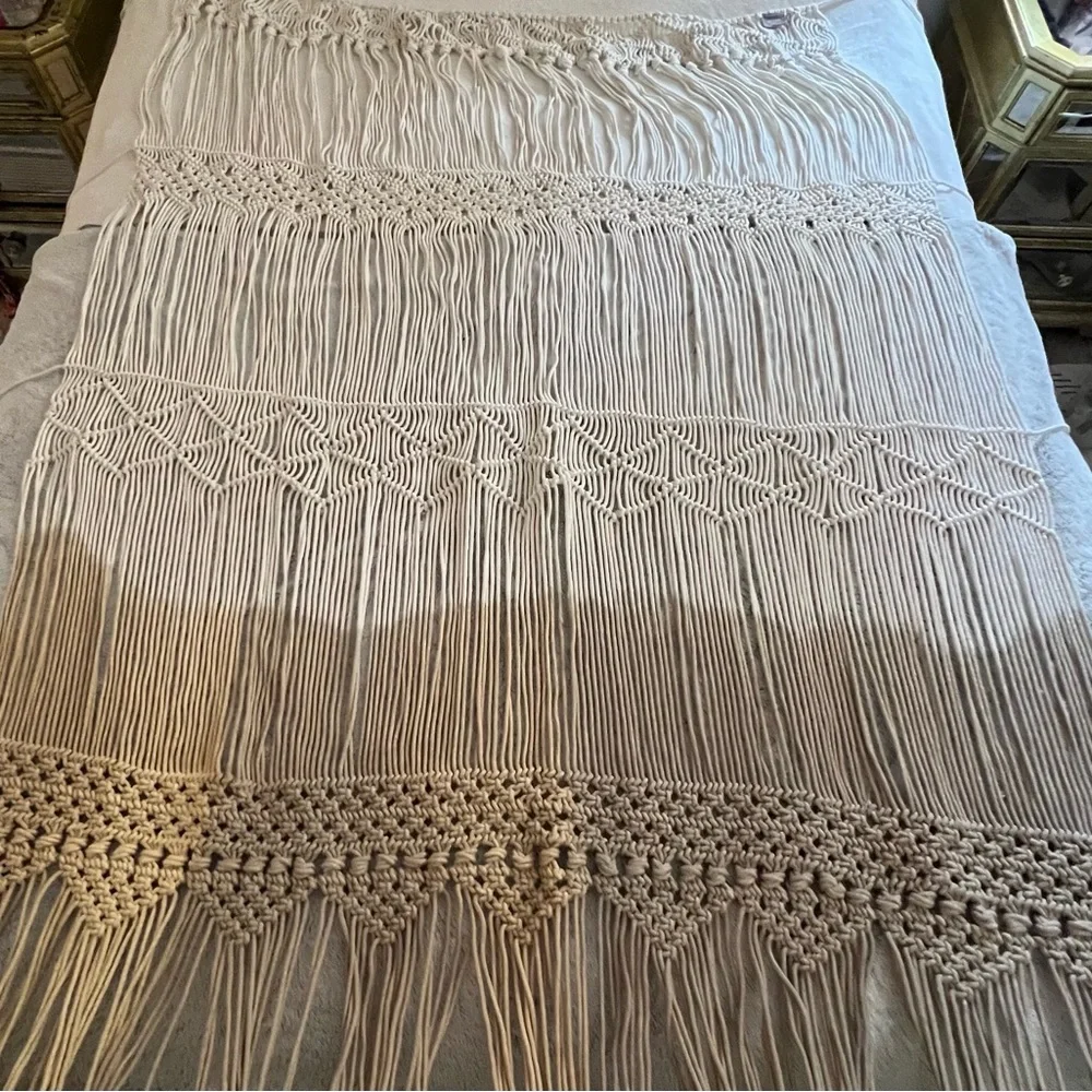 Restoration Hardware Teen - OMBRÉ MACRAMÉ DRAPERY PANEL